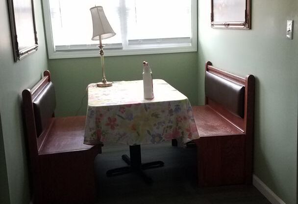 1-Bedroom 1-Bath Fully Furnished Apartment
