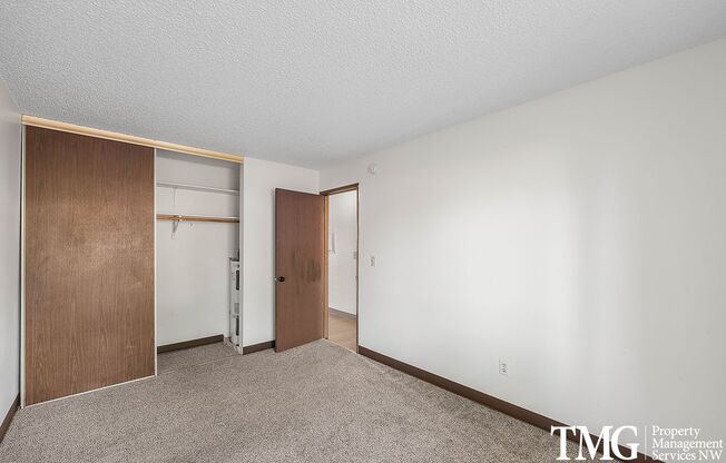 2 beds, 1 bath, 778 sqft, $1,450, Unit 10