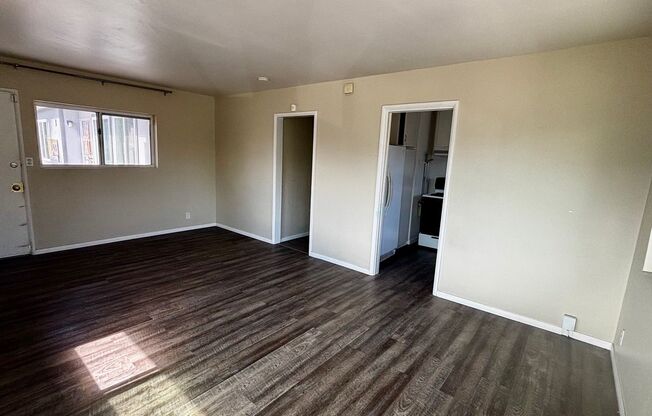 Two-bedroom, one-bathroom in South Mission!