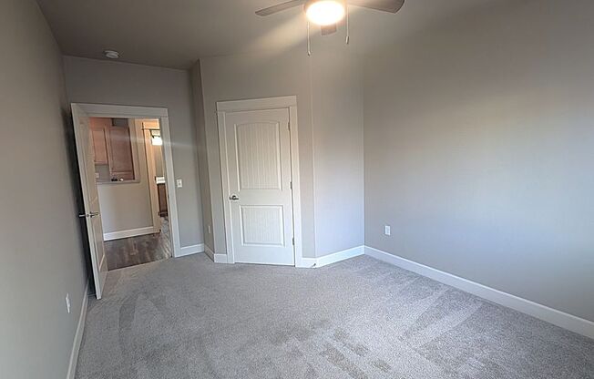 1 bed, 1 bath, 664 sqft, $1,395, Unit 218-A-A1002