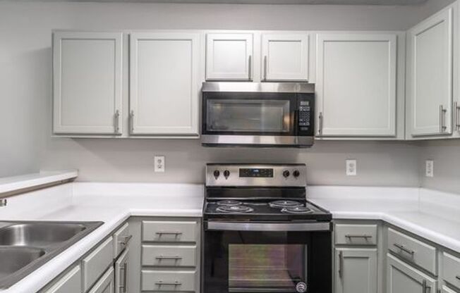 2 beds, 2 baths, 1,070 sqft, $1,225, Unit 3D