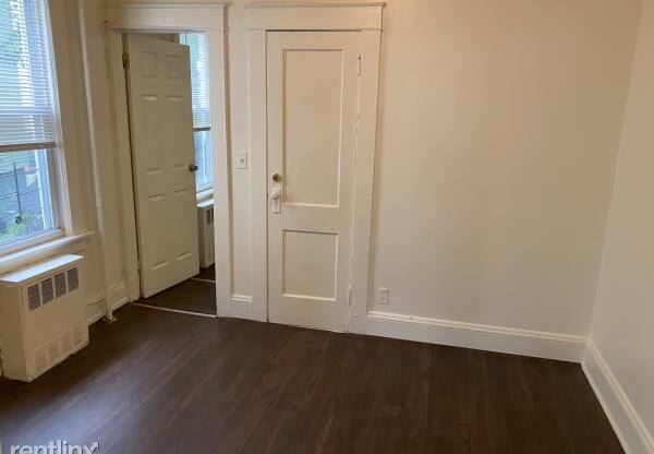 Nice 3 Bedroom on 2nd Floor of Rental Building - Located In Yonkers