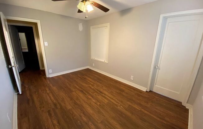 3 beds, 1 bath, $1,050