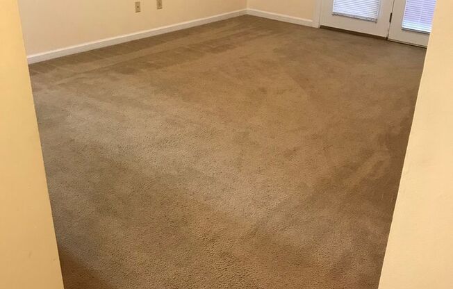 1985 Rosie Street Auburn, AL 36832