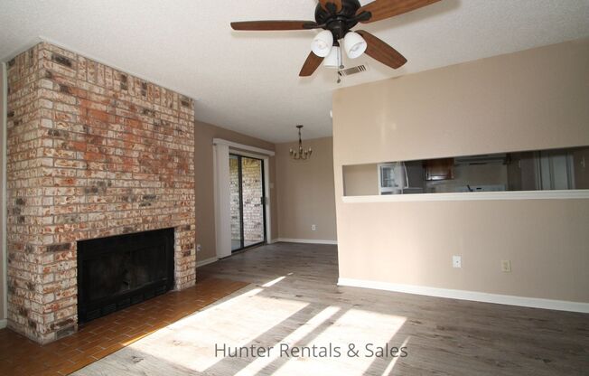 2 beds, 1.5 baths, $795