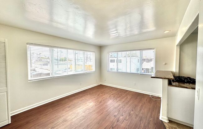 125-131 Elkwood Avenue