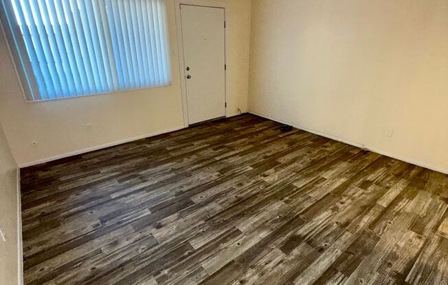 1 bed, 1 bath, 575 sqft, $954, Unit 271