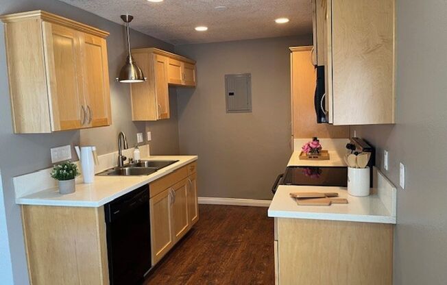 1 bed, 1 bath, 675 sqft, $2,205, Unit 2006