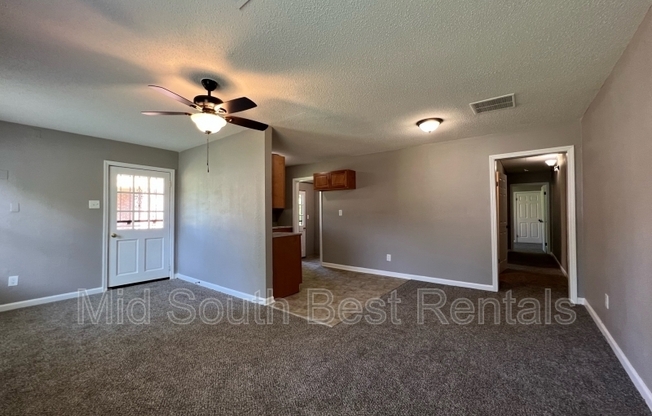 1758 EDWARD AVE UNIVERSITY LN