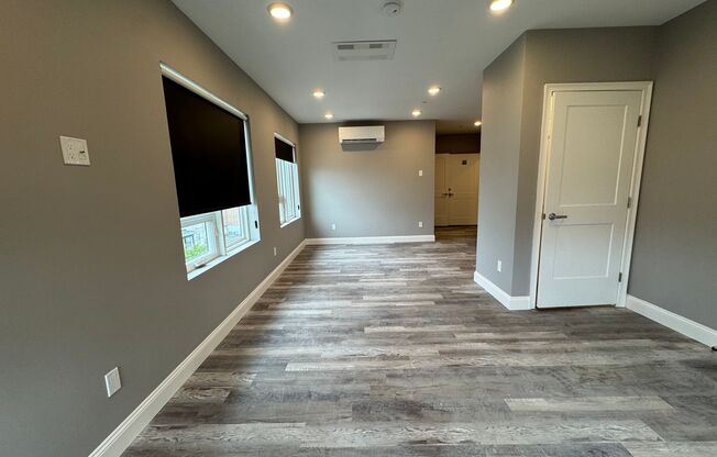 Studio, 1 bath, $2,200, Unit 407