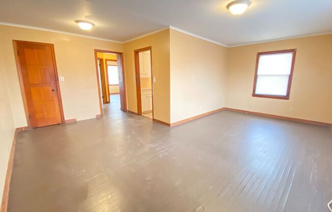 MOVE IN READY!