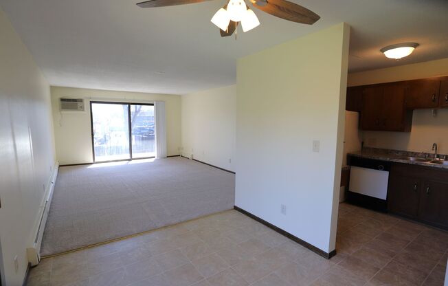 1 bed, 1 bath, 750 sqft, $1,285, Unit 137