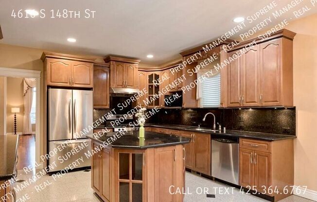 4616 S 148 ST