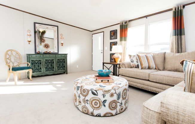1106 MESQUITE DR