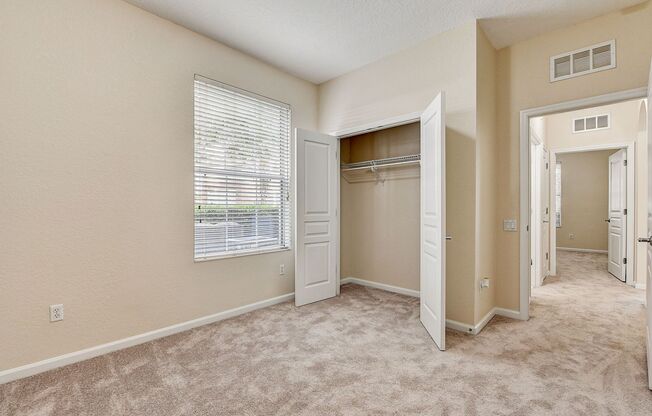 3 beds, 2 baths, $1,865, Unit UNIT 103