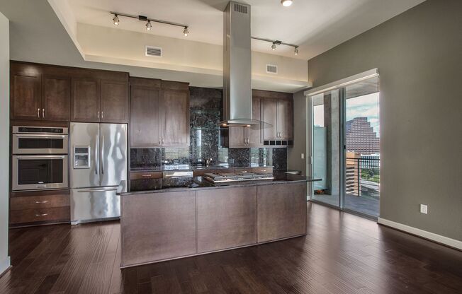 2 beds, 2.5 baths, 2,171 sqft, $9,728, Unit 1910