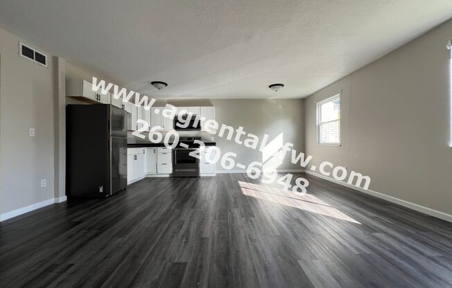 2 beds, 1 bath, 700 sqft, $925, Unit 6006 Guild Dr