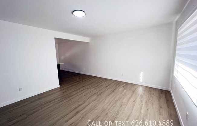 521 E LIVE OAK AVE