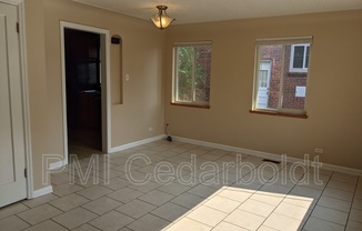 340 S Canosa Ct