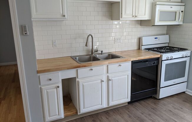 Campbell Ave Apartments