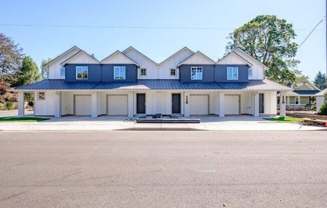 266 272 E VIRGINIA ST