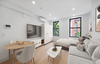 37 E 1 ST