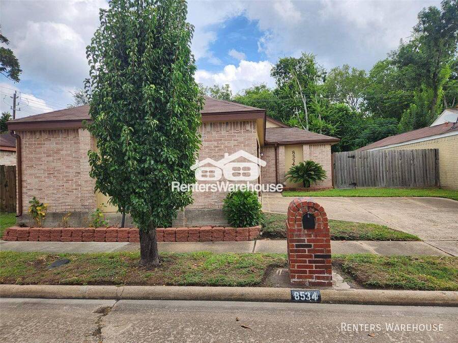 8534 DAWNRIDGE DR