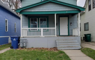 7 Hurlock Ave