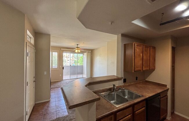 1 bed, 1 bath, $1,295, Unit # 3174
