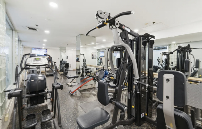 2 beds, 2 baths, $6,995, Unit 14E