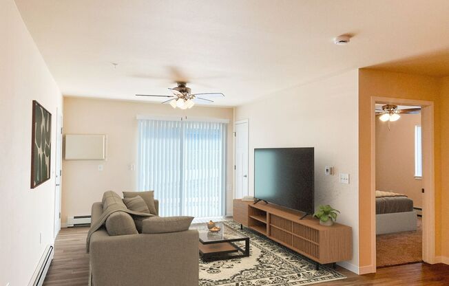 2 beds, 1 bath, 939 sqft, $1,465