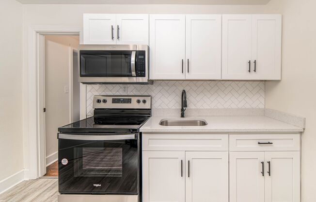 Studio, 1 bath, 450 sqft, $1,080, Unit 9610 Sherwood Place - Unit 7