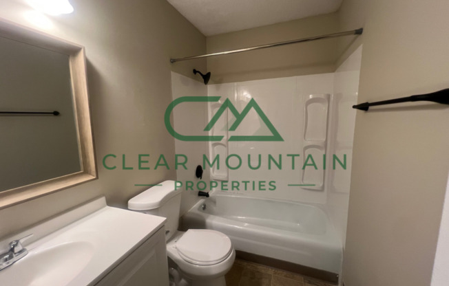 2 beds, 1 bath, 980 sqft, $1,075, Unit 79