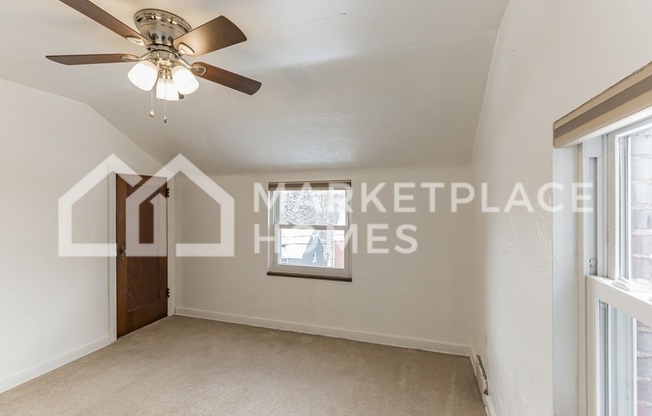 3 beds, 1 bath, 1,100 sqft, $1,399