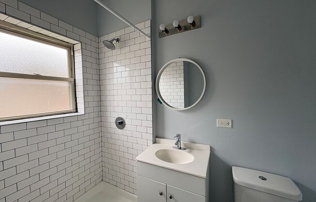 Studio, 1 bath, $1,050, Unit 110