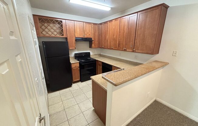 1 bed, 1 bath, $1,095