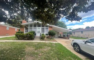 3 beds, 1 bath, $1,495