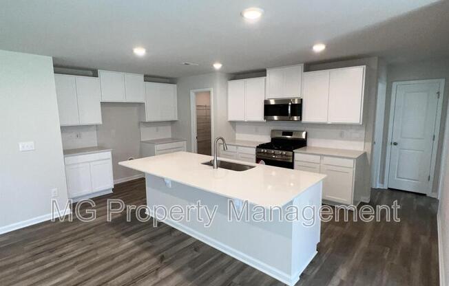 1401 WOODHOUSE DR