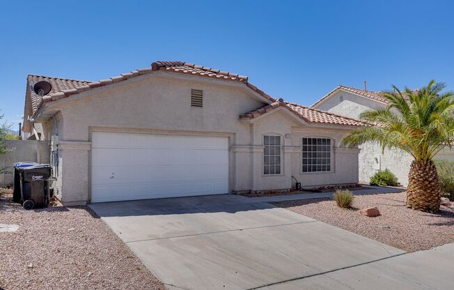 SINGLE STORY 3BD 3 BTH HOME IN HENDERSON!