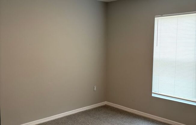 Beautiful 4-Bedroom Corner-Lot Home in Poinciana with 2-Car Garage