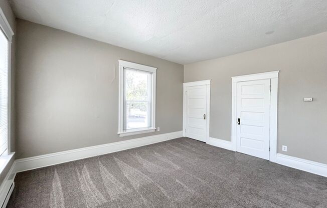Studio, 1 bath, 500 sqft, $1,095, Unit 08