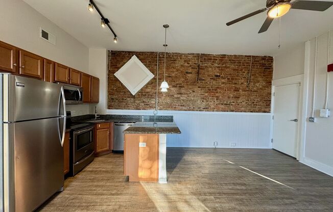 Walnut St. Apartments