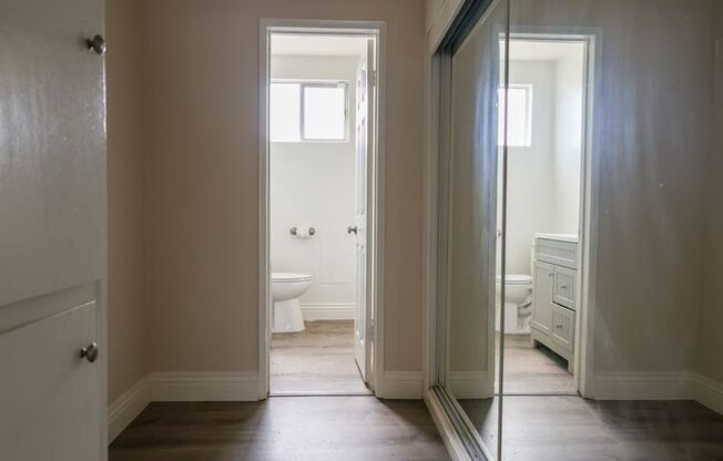 1 bed, 2 baths, $2,195, Unit 04