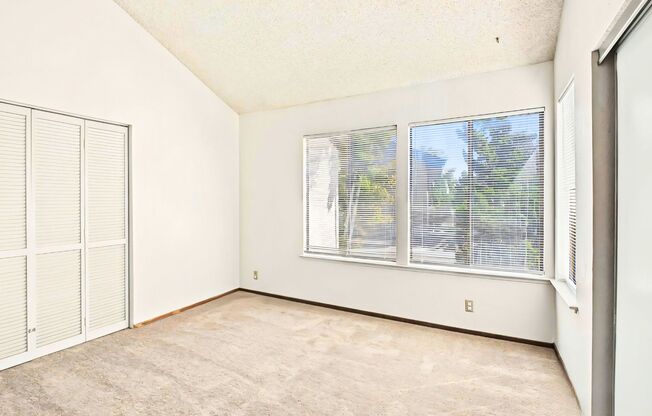 Lovely, Light-Filled 2 Bedroom, 2 Bath Condo