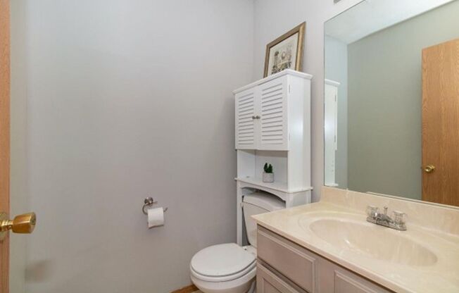 2 beds, 1.5 baths, $1,650, Unit # 1