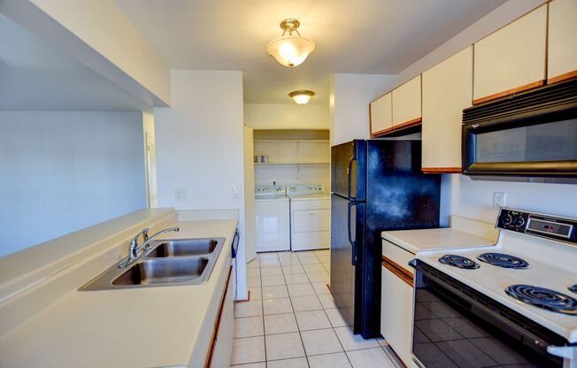 2 beds, 2 baths, $1,625