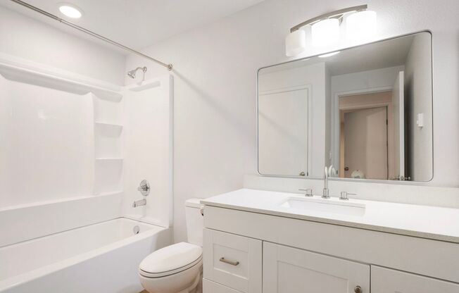 3 beds, 1 bath, 1,100 sqft, $1,845, Unit 55