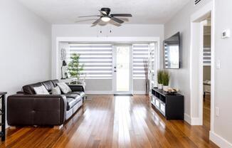 270 NE 191 ST