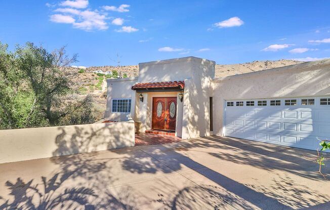 Bell Canyon 4BR w/views + over 1 acre of land!