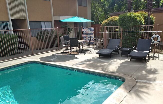 2 beds, 1 bath, 717 sqft, $1,225, Unit 82504